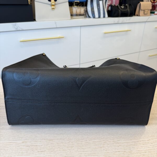 Louis Vuitton OnTheGo GM Empreinte Noir