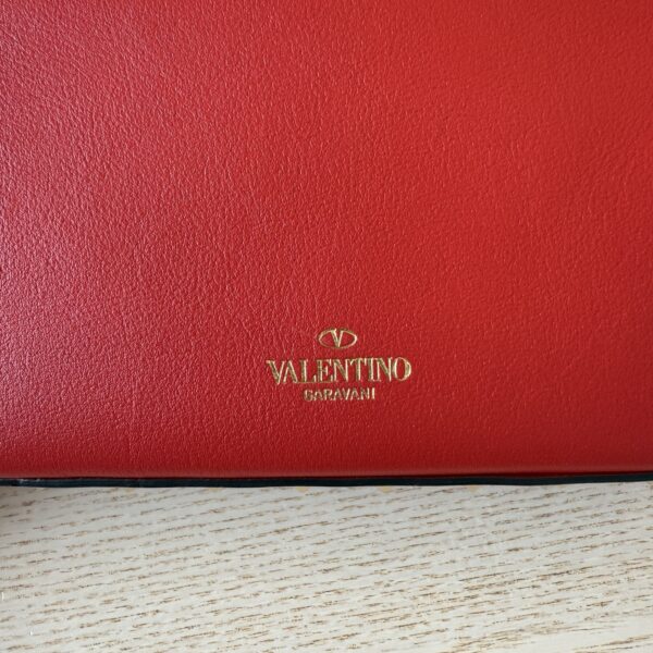 Valentino Rockstud Grainy Calfskin Pouch Red