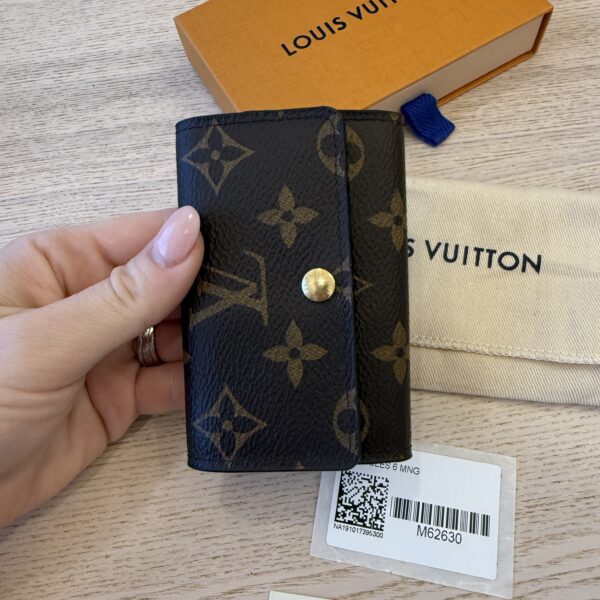 Louis Vuitton Monogram 6 Key Holder