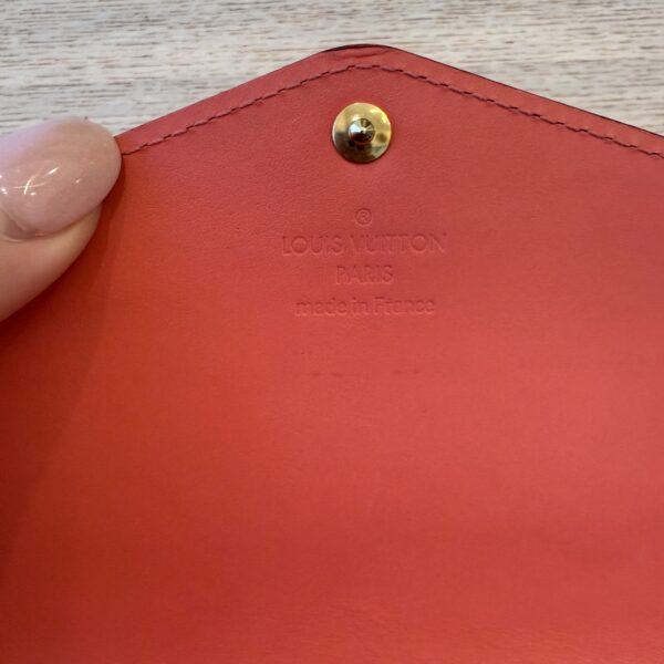 Louis Vuitton Monogram Vernis Sarah Wallet Rose Lichee