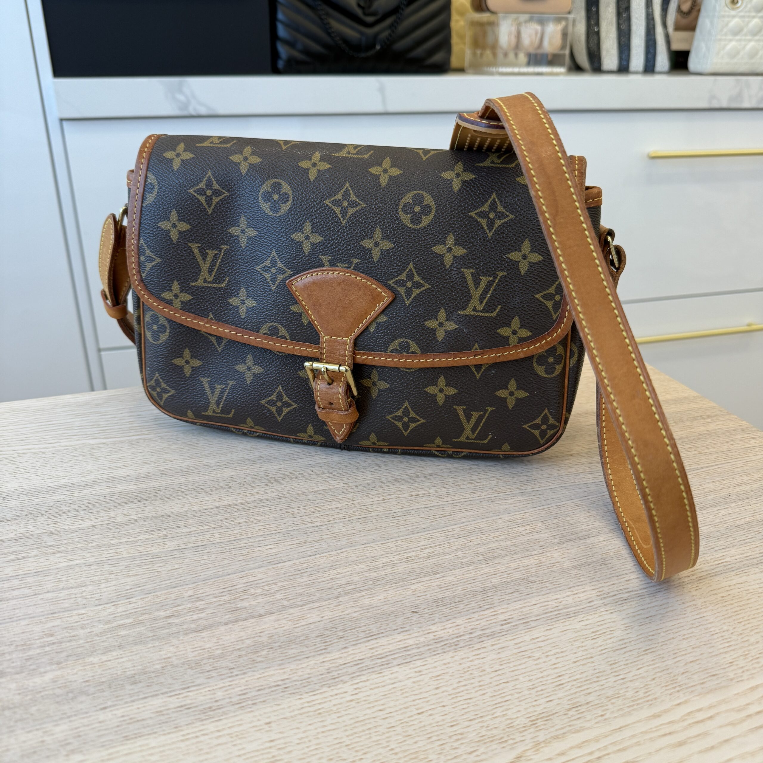 Louis Vuitton Sologne Handbag Monogram Canvas