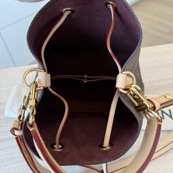 Louis Vuitton Monogram Néonoé BB