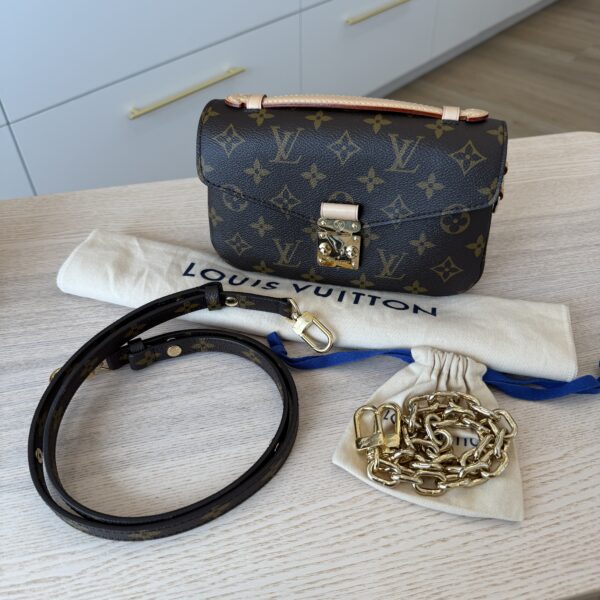 Louis Vuitton Monogram Pochette Métis East West