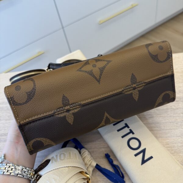 Louis Vuitton Reverse Monogram Giant Onthego PM