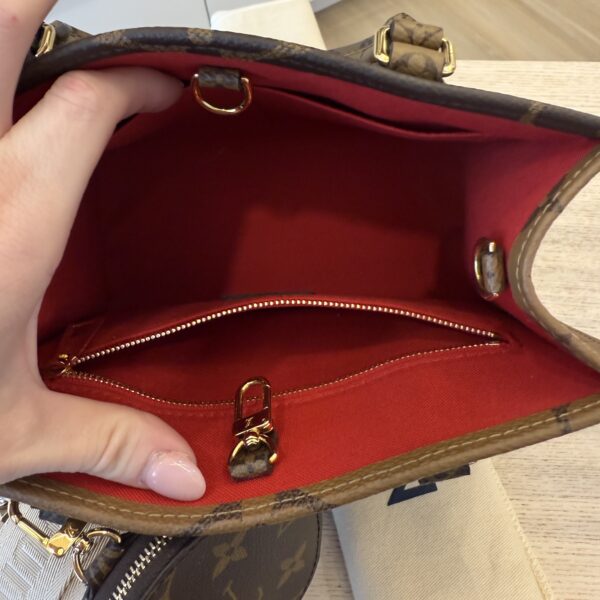 Louis Vuitton Reverse Monogram Giant Onthego PM