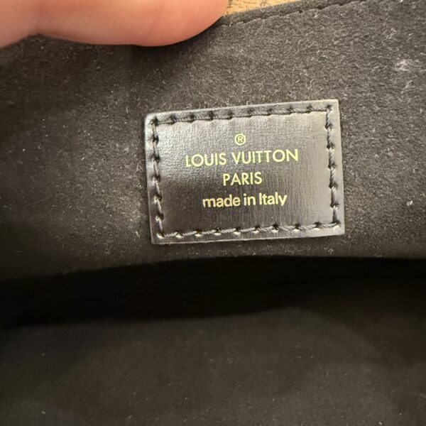 Louis Vuitton Monogram Reverse Pochette Metis