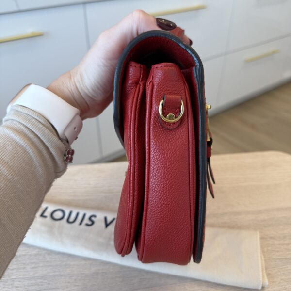 Louis Vuitton Empreinte Pochette Metis Cerise