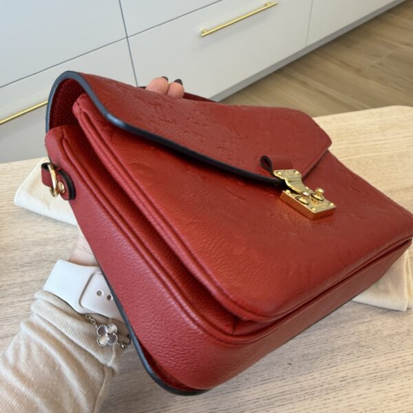 Louis Vuitton Empreinte Pochette Metis Cerise