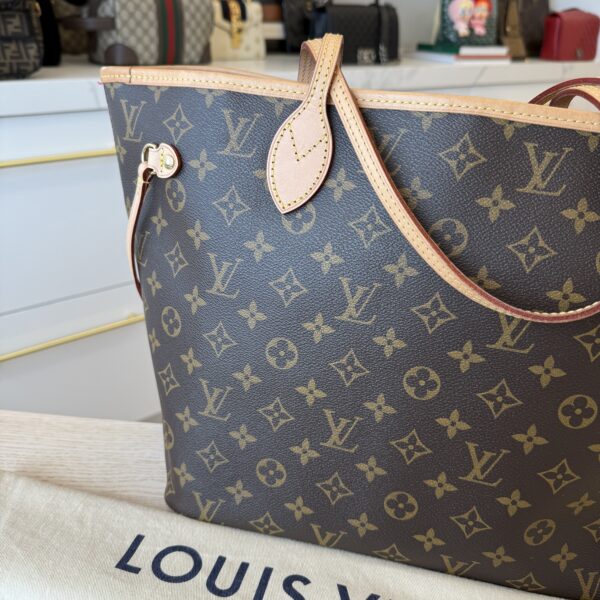 Louis Vuitton Monogram Neverfull MM Cerise