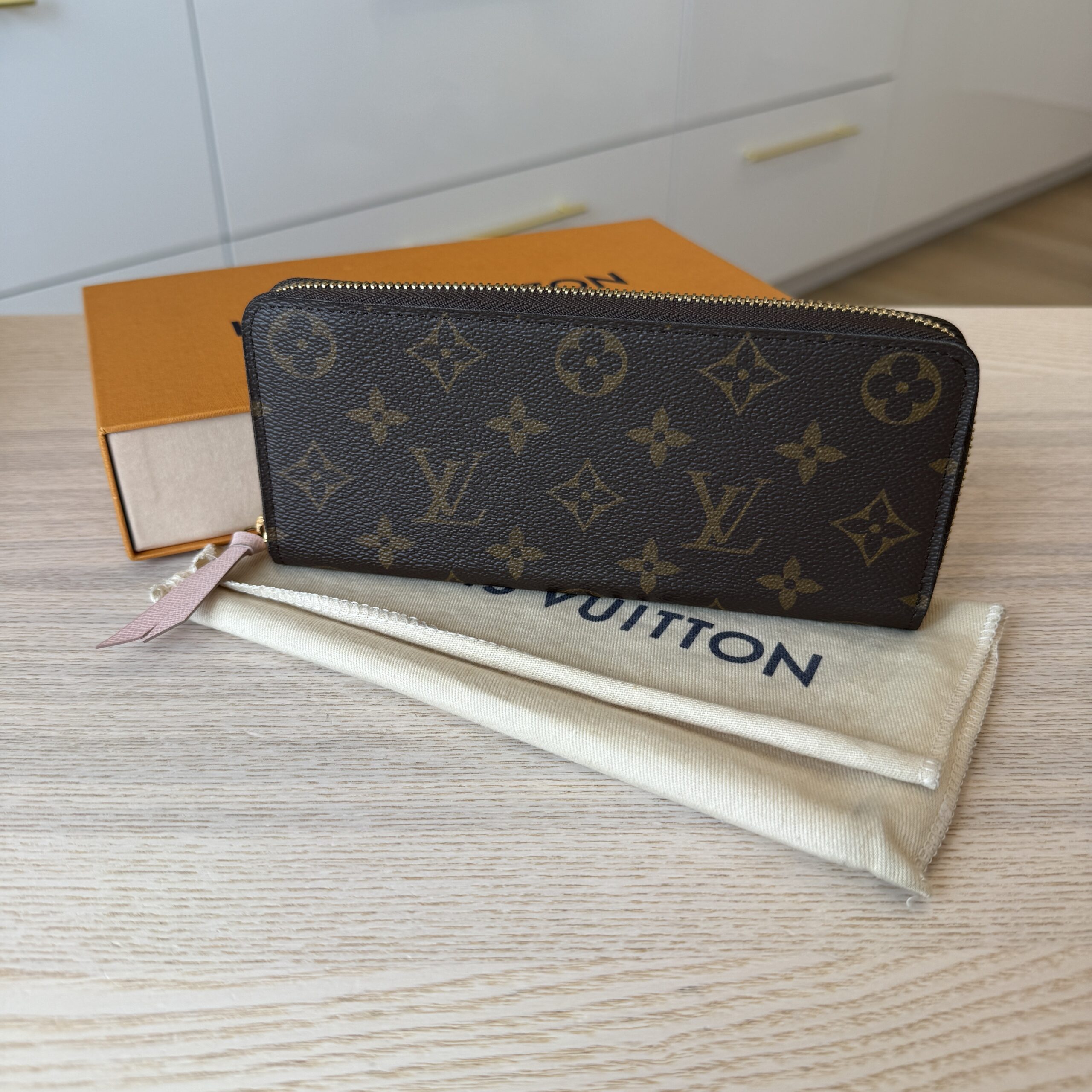 Louis Vuitton Monogram Clemence Wallet Rose Ballerine