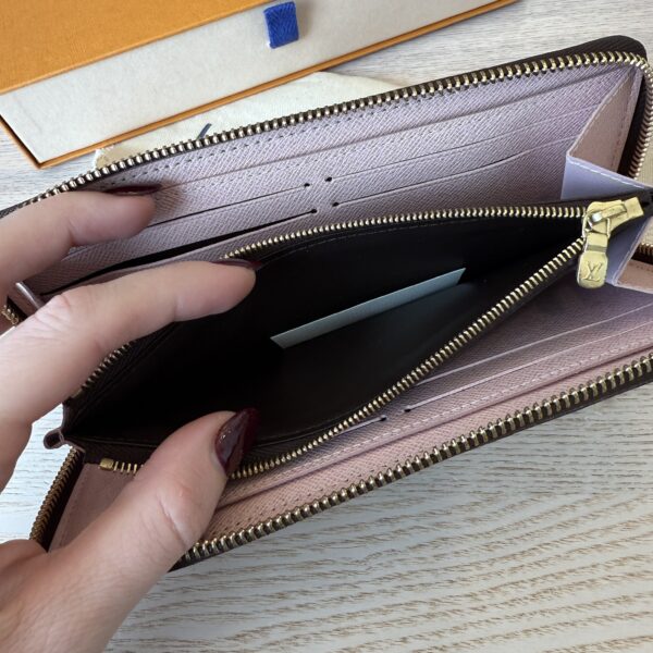 Louis Vuitton Monogram Clemence Wallet Rose Ballerine