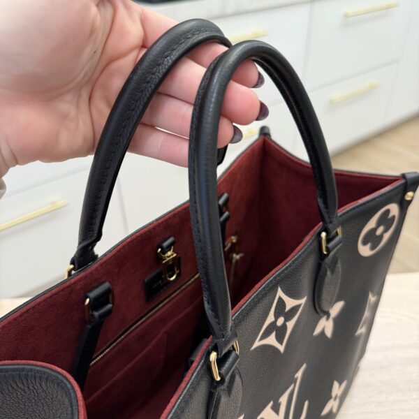 Louis Vuitton Empreinte Monogram Giant Onthego MM Black and Creme