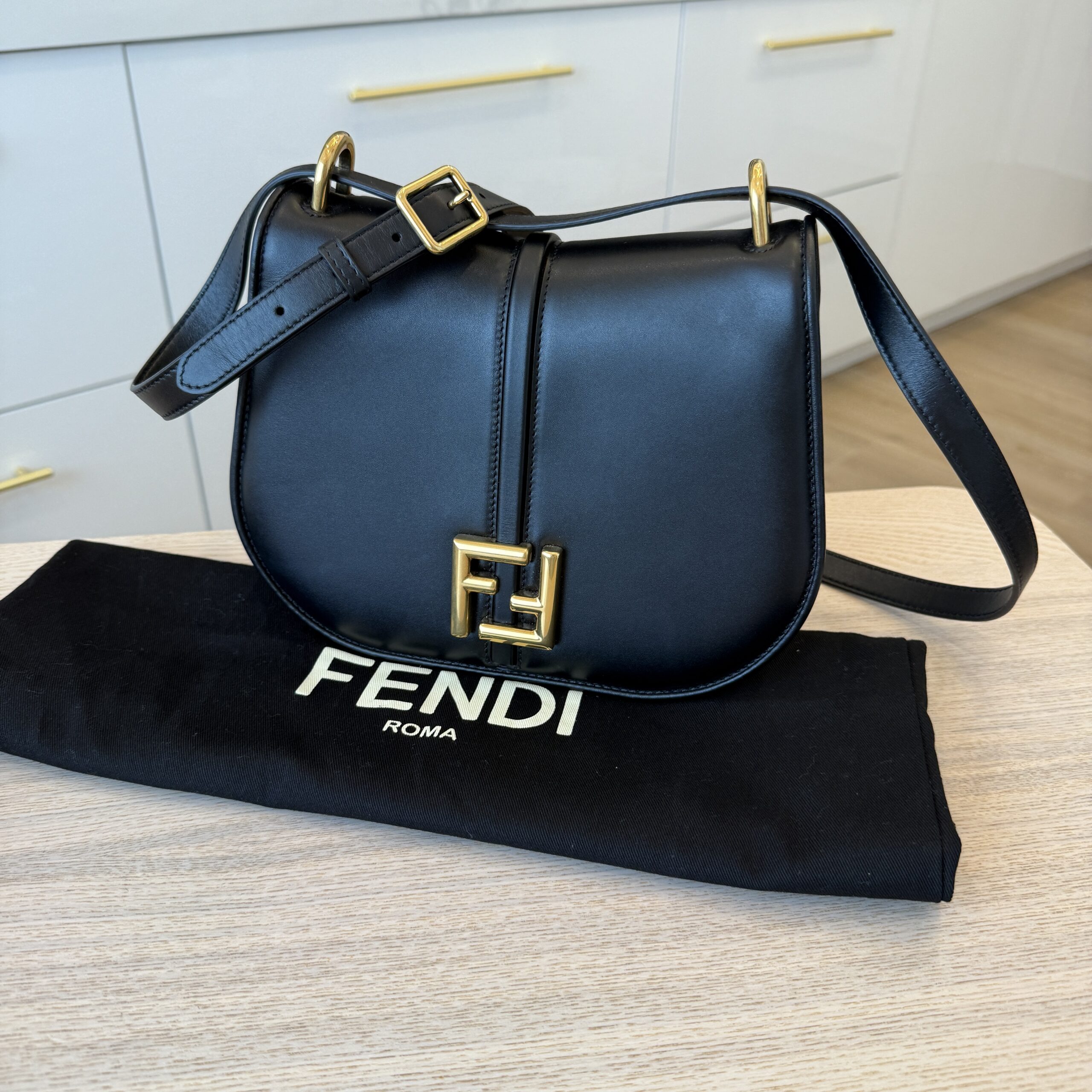 Fendi Vitello Brenta Cher Medium Fendi C'mon Black