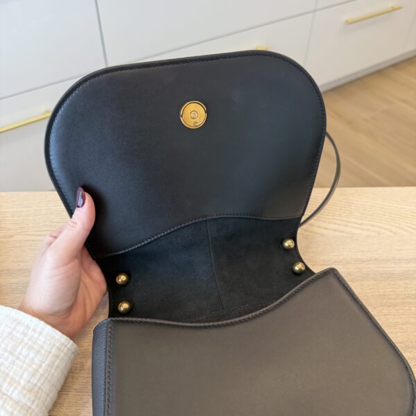 Fendi Vitello Brenta Cher Medium Fendi C'mon Black