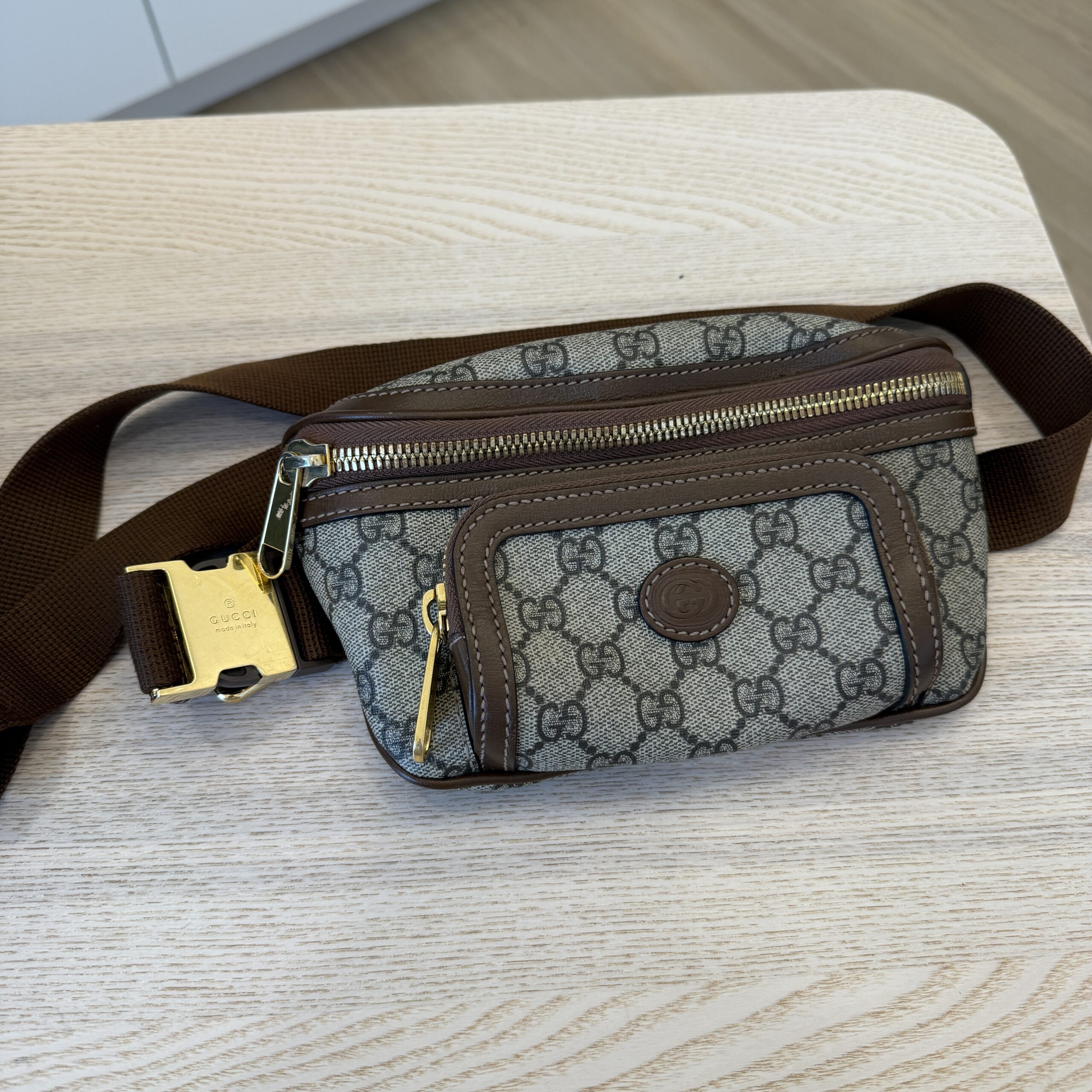 Gucci GG Supreme Interlocking G Belt Bag