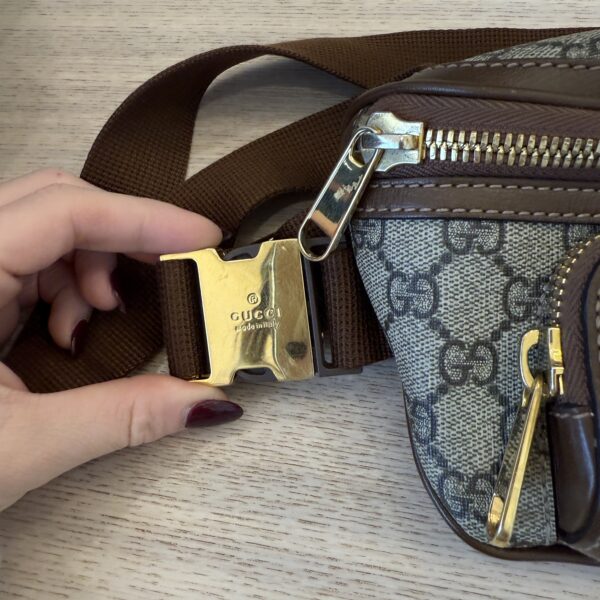 Gucci GG Supreme Interlocking G Belt Bag