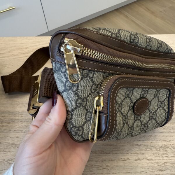 Gucci GG Supreme Interlocking G Belt Bag