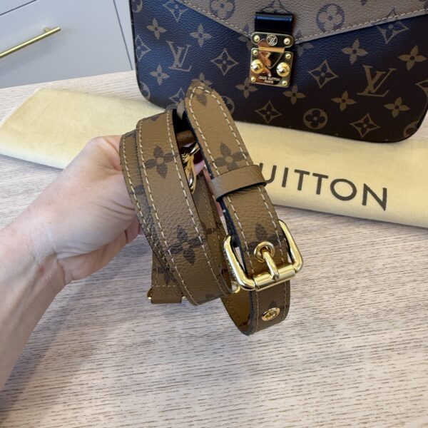Louis Vuitton Monogram Reverse Pochette Metis