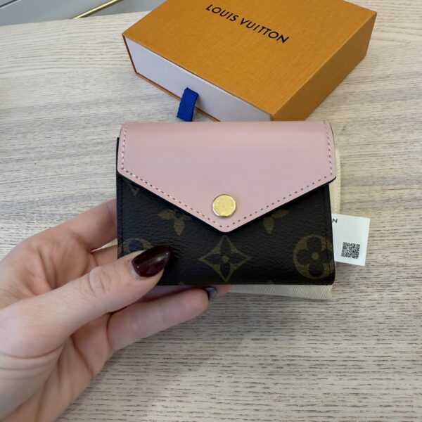 Louis Vuitton Monogram Zoe Wallet Rose Ballerine