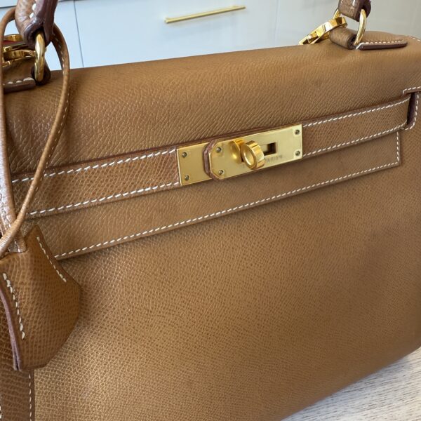 Hermes Kelly Handbag Gold Courchevel with Gold Hardware 28