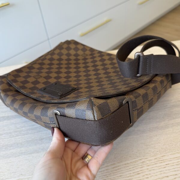 Louis Vuitton Brooklyn Handbag Damier MM