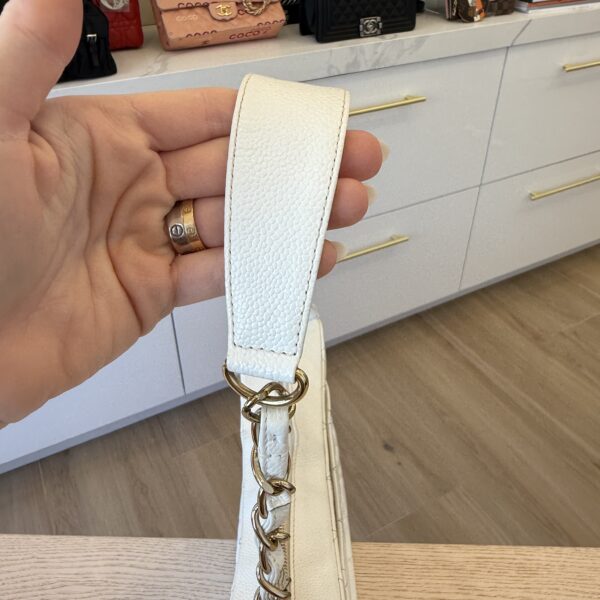 Chanel Vintage Timeless Caviar Shoulder Bag White GHW