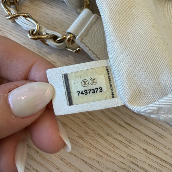 Chanel Vintage Timeless Caviar Shoulder Bag White GHW
