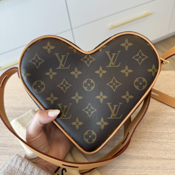 Louis Vuitton Monogram Game On Coeur
