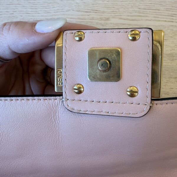 Fendi Nappa FF 1974 Embossed Mini Baguette Rosa Quarzo
