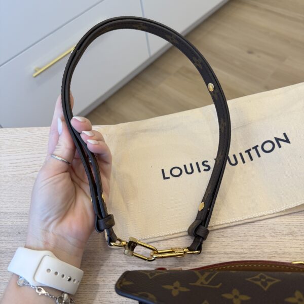 Louis Vuitton Monogram Pochette Métis East West