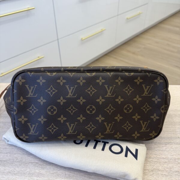 Louis Vuitton Monogram Neverfull MM Beige