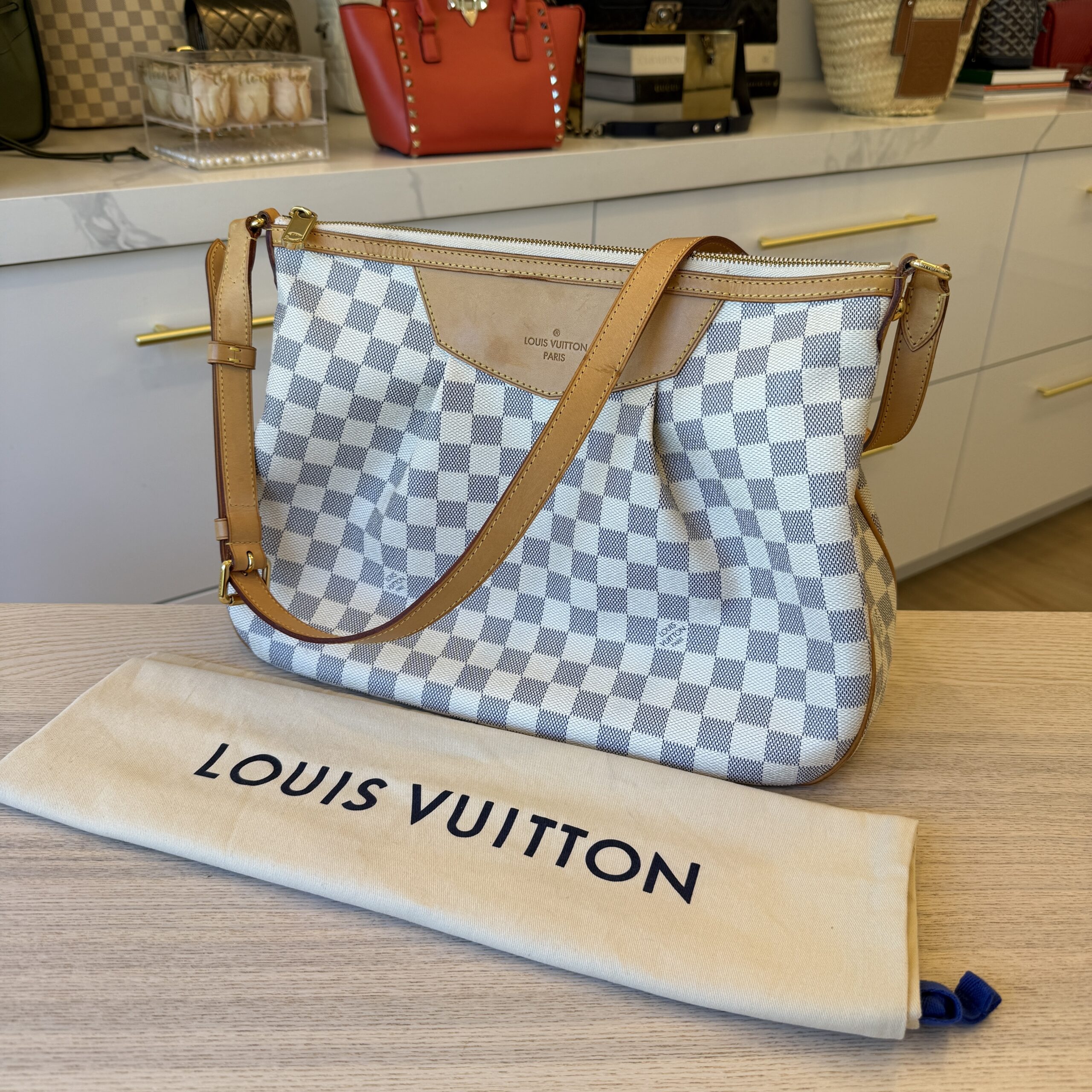 Louis Vuitton Damier Azur Siracusa MM