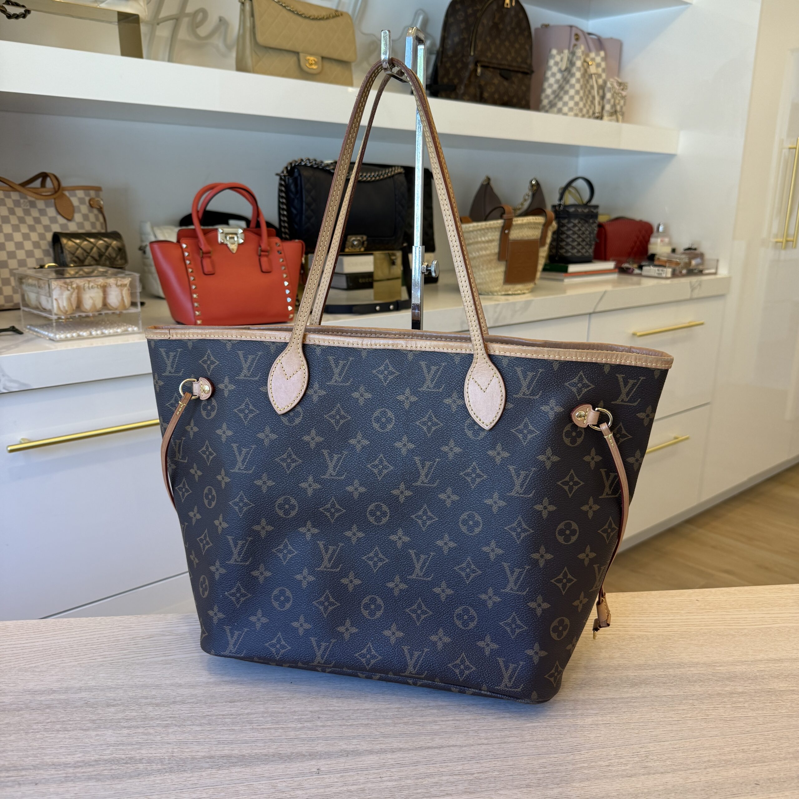 Louis Vuitton Monogram Neverfull MM Cerise