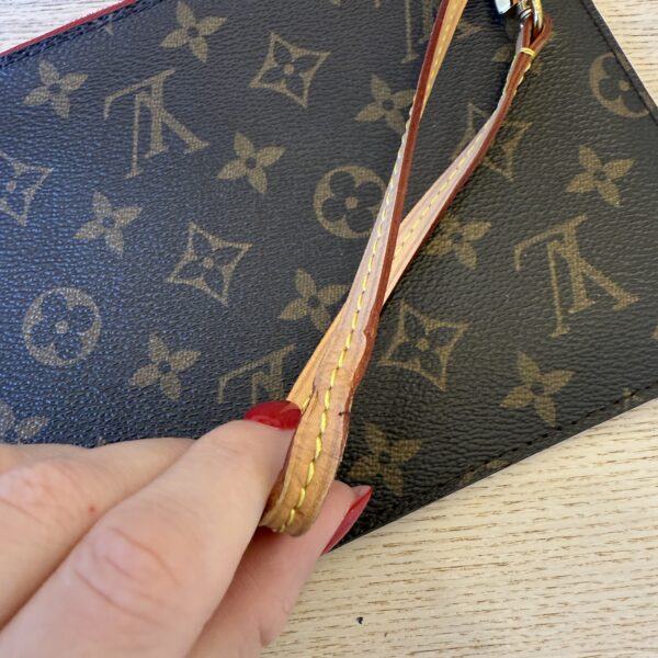 Louis Vuitton Monogram Neverfull Pochette MM/GM