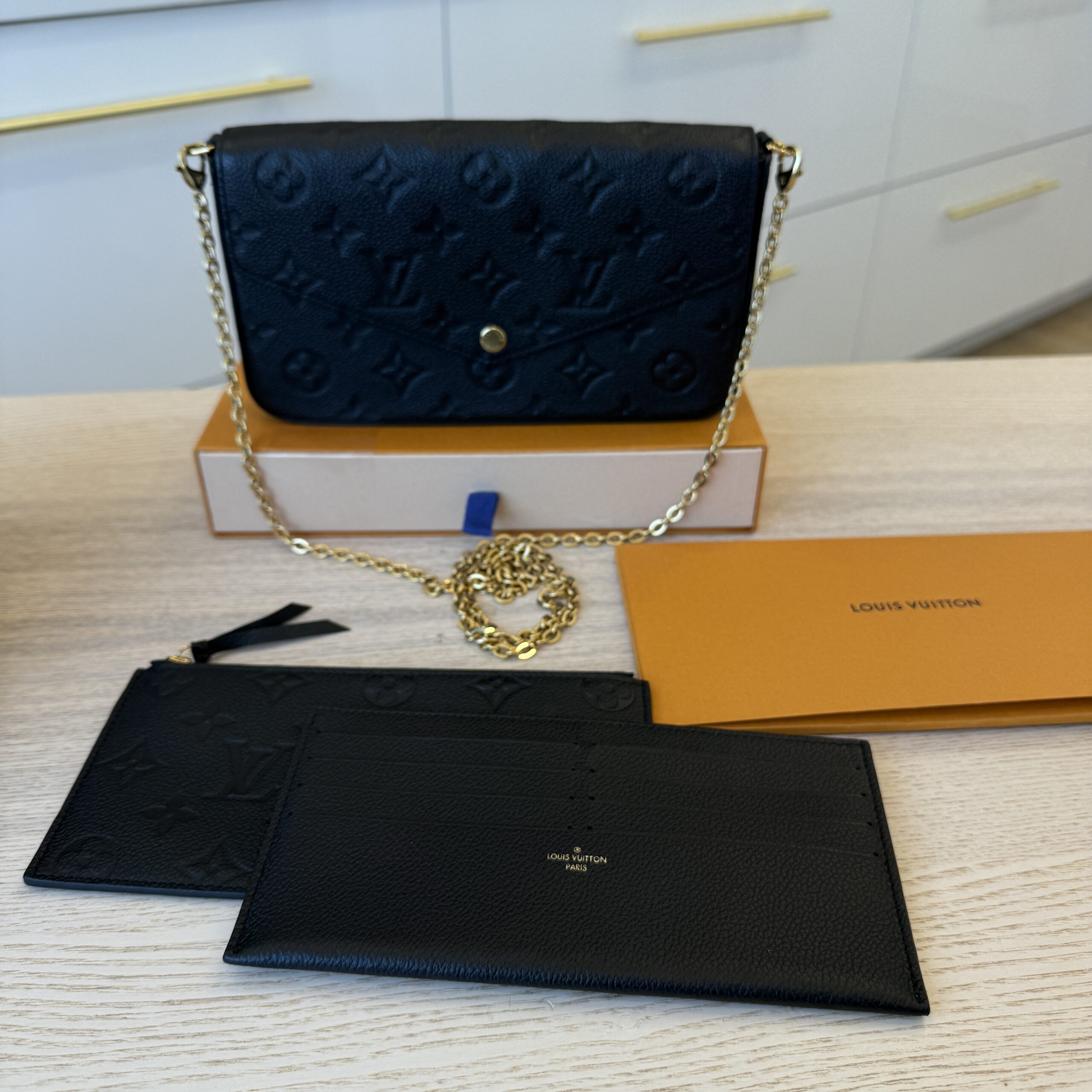 Louis Vuitton Empreinte Pochette Felicie Chain Wallet Noir