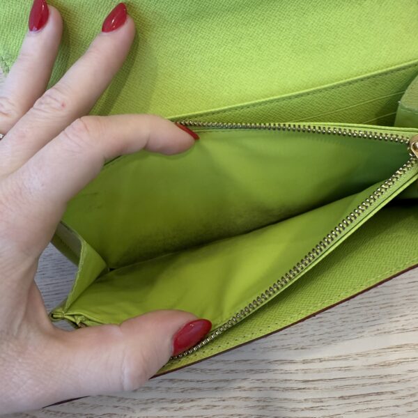 Louis Vuitton Multicolor Monogram Sarah Wallet Noir and Pistachio