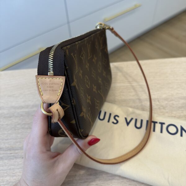 Louis Vuitton Monogram Pochette Accessoires NM