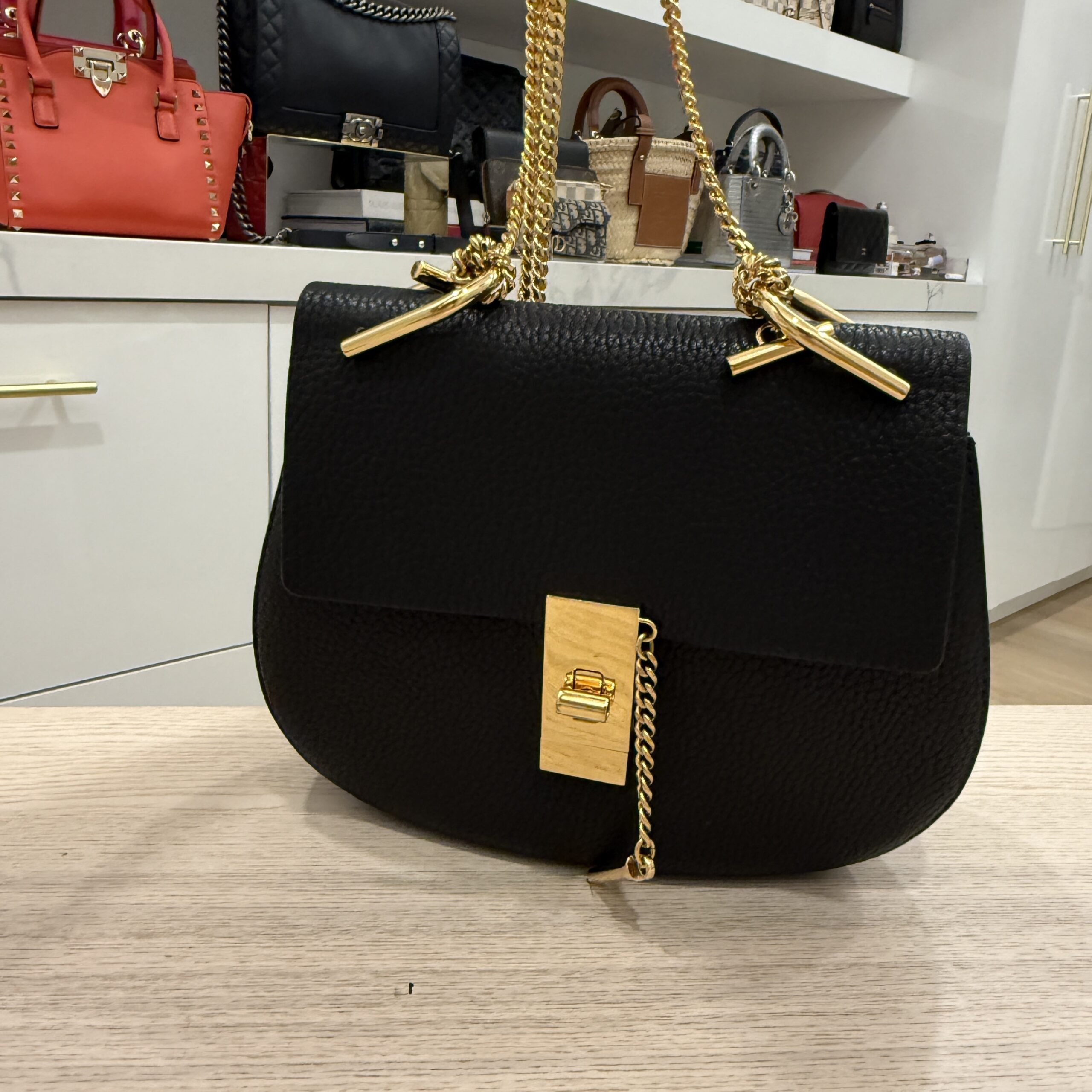 Chloe Grained Lambskin Drew Shoulder Bag Black
