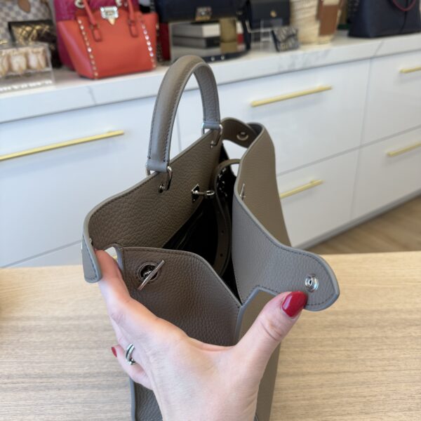 Machine Paris Lutece PM Grained Leather Top-Handle Bag Elephant