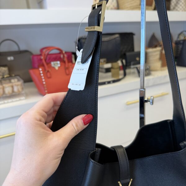 Saint Laurent (YSL) Le 5 à 7 Supple Large Shoulder Bag in Smooth Leather Black