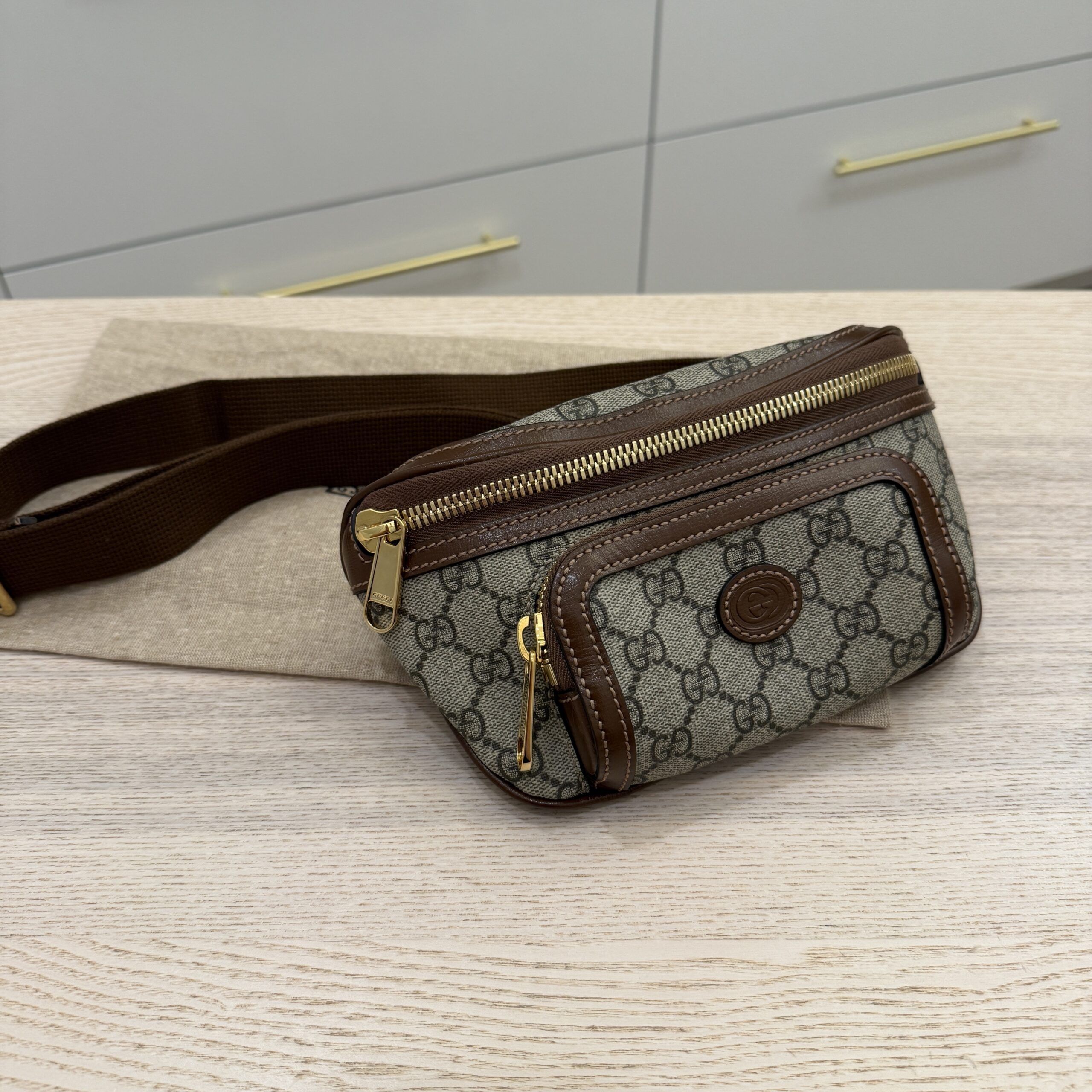 Gucci GG Supreme Interlocking G Belt Bag