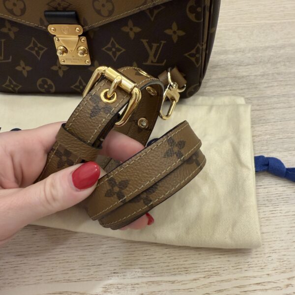 Louis Vuitton Monogram Reverse Pochette Metis