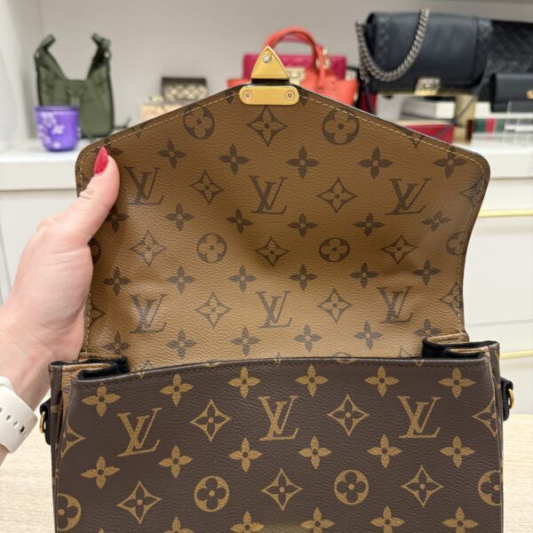 Louis Vuitton Monogram Reverse Pochette Metis
