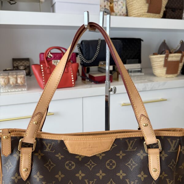 Louis Vuitton Estrela Handbag Monogram Canvas MM