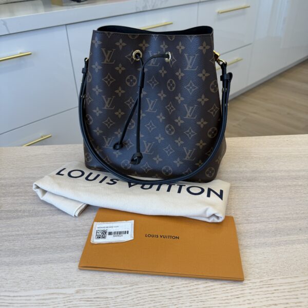 Louis Vuitton Monogram Neo Noe Noir
