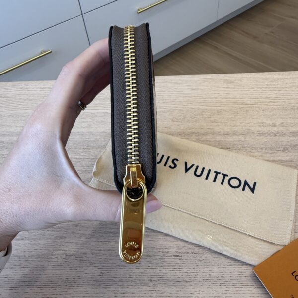 Louis Vuitton Limited Edition Monogram Vernis Zippy Wallet