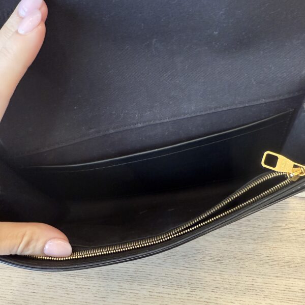 Louis Vuitton Patent Louise Clutch Black
