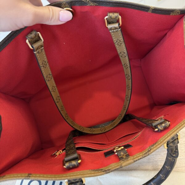 Louis Vuitton Monogram Reverse Giant Onthego MM
