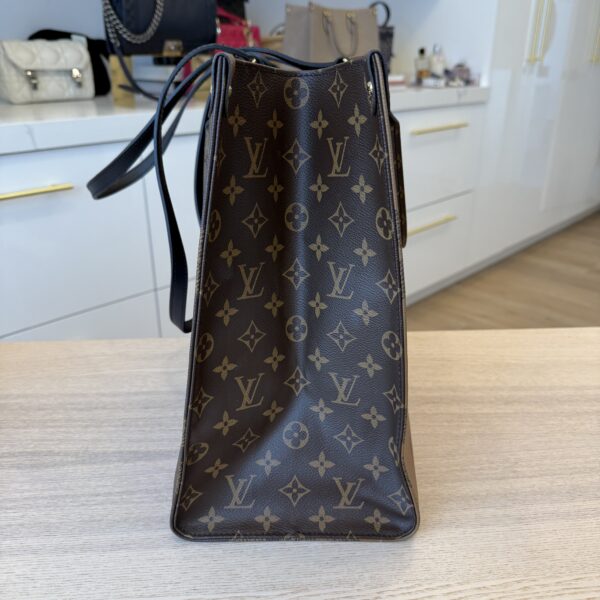 Louis Vuitton Reverse Monogram Giant Onthego GM