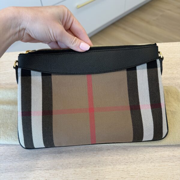 Burberry Multicolor House Check Peyton Convertible Clutch Black